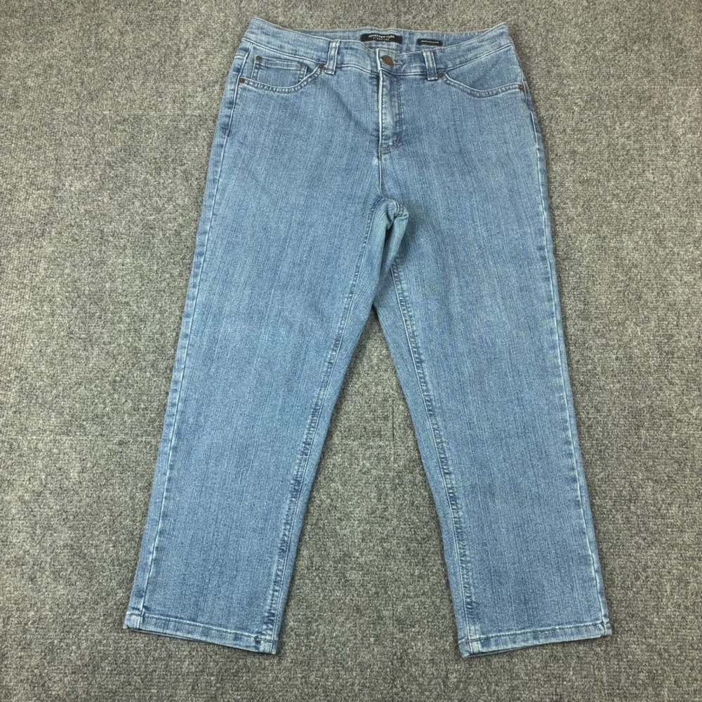 Jones New York Signature Lexington Capri Jeans Blue Denim Size 6 Medium Wash